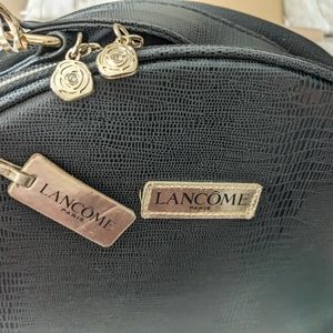 Gorgeous Lancome make up travel train case
